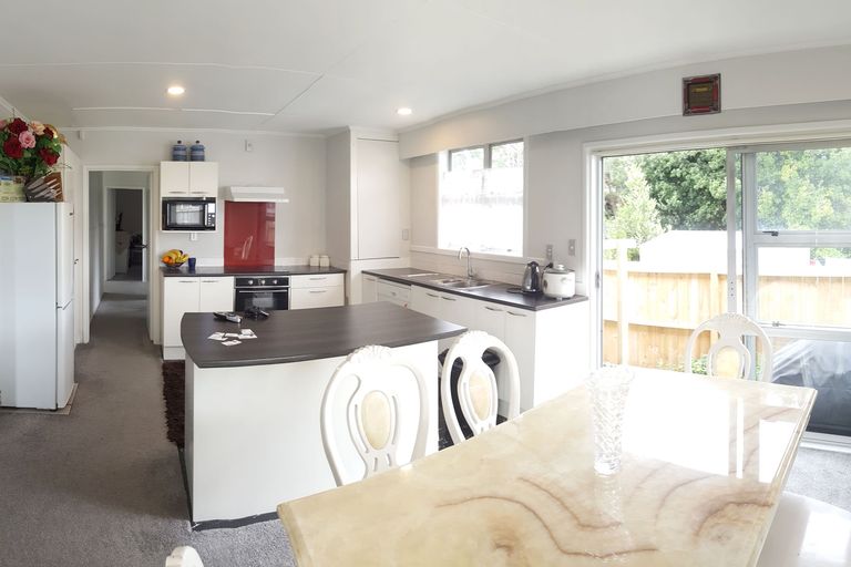 Photo of property in 19b Stonex Road, Papatoetoe, Auckland, 2025