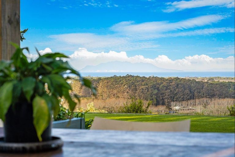 Photo of property in 191 Takatu Road, Tawharanui Peninsula, Warkworth, 0986