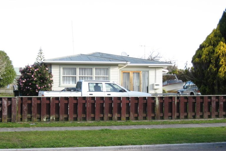 Photo of property in 35 Pohutu Street, Whakatane, 3120