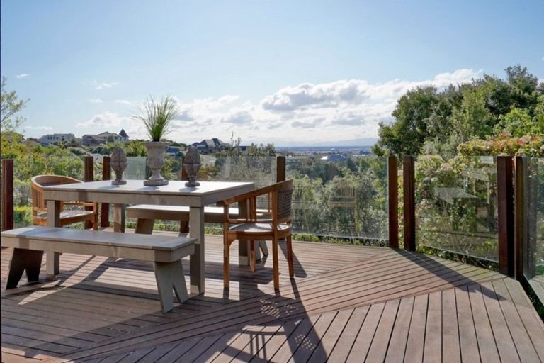 Photo of property in 12 Petworth Place, Westmorland, Christchurch, 8025