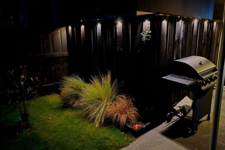 Photo of property in 16 Brian Keogh Lane, Wigram, Christchurch, 8025