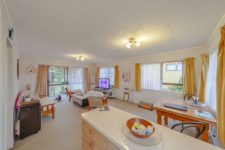 Photo of property in 25 Burness Road, Jervoistown, Napier, 4112
