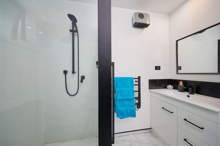 Photo of property in 4 Moa Road, South Bay, Kaikoura, 7300