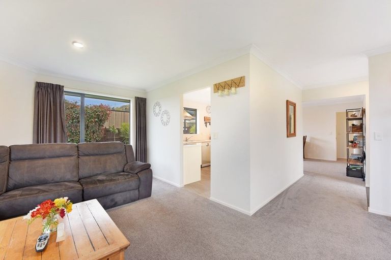 Photo of property in 13 Ashdonleigh Grove, Stoke, Nelson, 7011