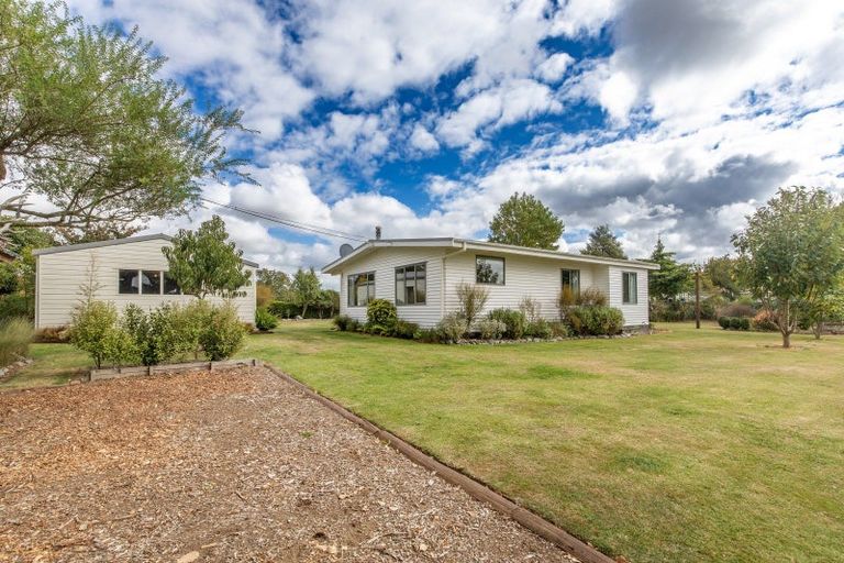 Photo of property in 20 Murchison Street, Tikokino, Waipawa, 4273