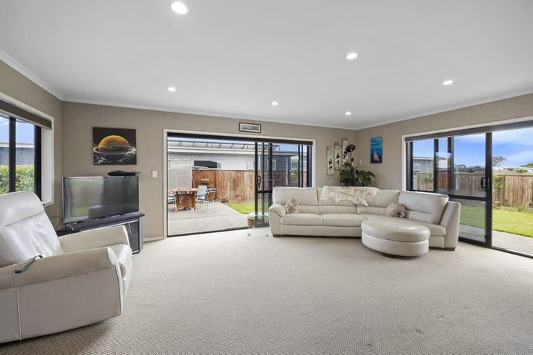 Photo of property in 12 Coby Sydney Drive, Bell Block, New Plymouth, 4312