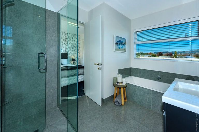 Photo of property in 19 Old Red Barn Road, Halswell, Christchurch, 8025