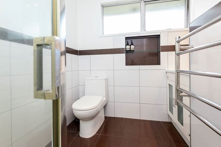 Photo of property in 2/35 Patons Road, Howick, Auckland, 2014