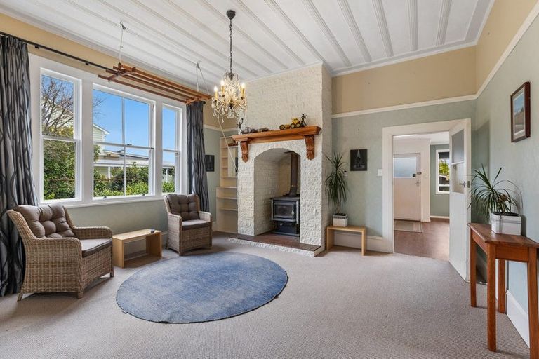 Photo of property in 22 Takiroa Street, Urenui, 4375