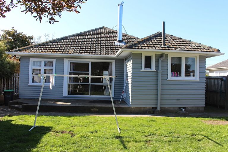 Photo of property in 53 Glenfield Crescent, Mairehau, Christchurch, 8052