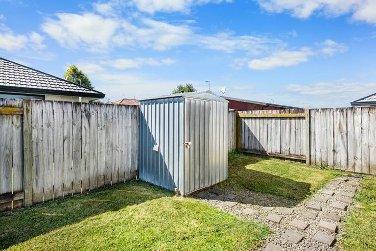 Photo of property in 18 Boston Parade, Kelvin Grove, Palmerston North, 4414