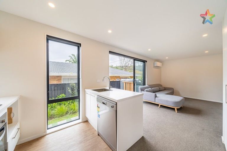 Photo of property in 4/48 Glen Road, Stokes Valley, Lower Hutt, 5019