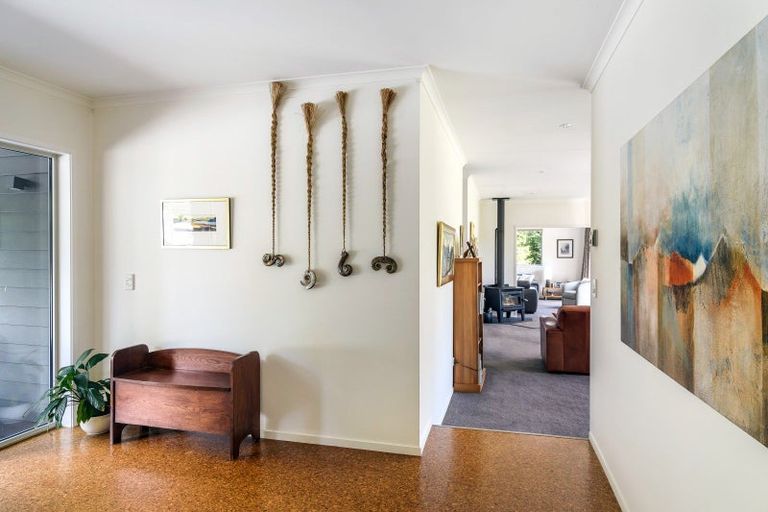 Photo of property in 17 Baldwin Road, Tasman, Upper Moutere, 7173