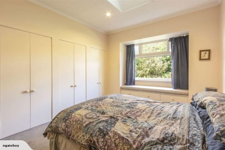 Photo of property in 31 Woodland Road, Johnsonville, Wellington, 6037