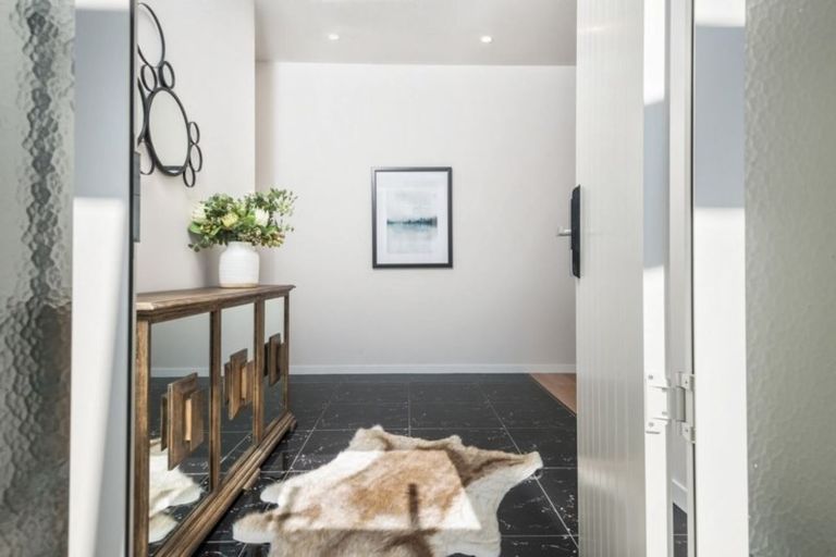 Photo of property in 23 Tawatawa Street, Long Bay, Auckland, 0630