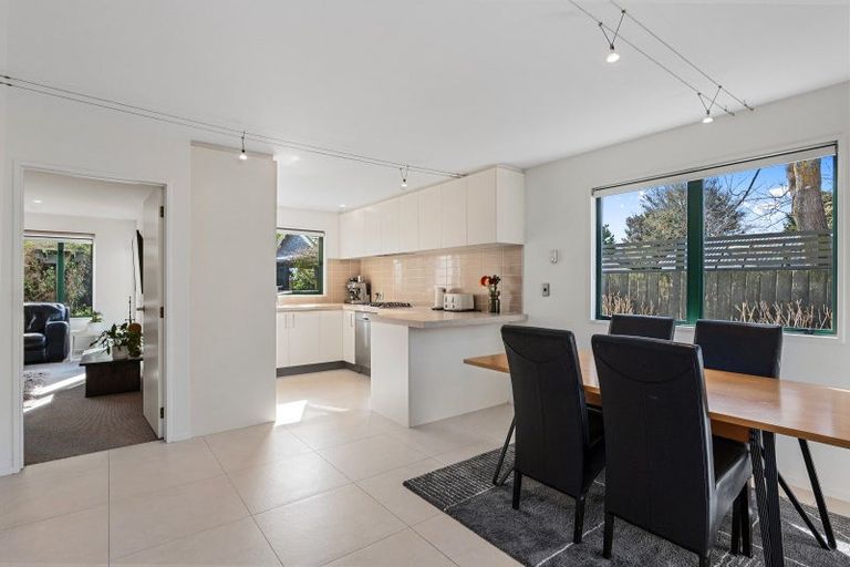 Photo of property in 114 Knowles Street, St Albans, Christchurch, 8052