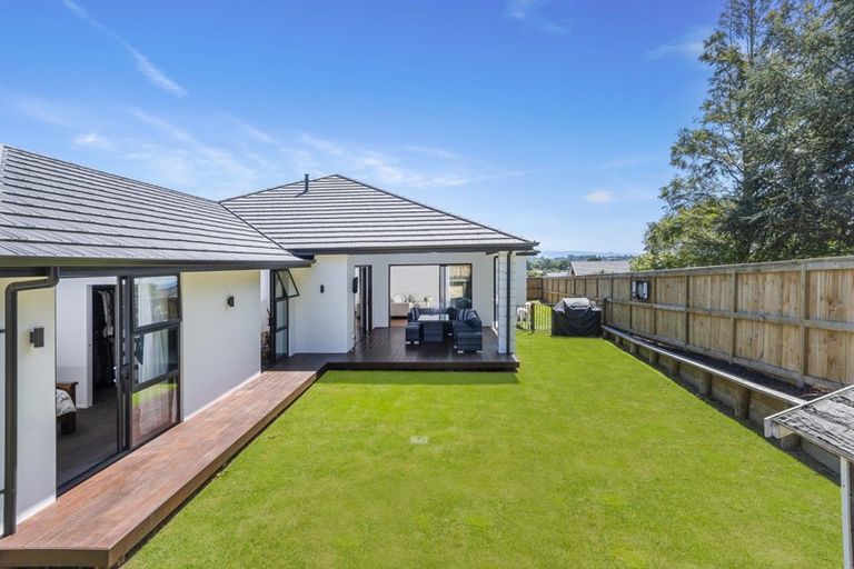 Photo of property in 151 Margaret Drive, Omokoroa, 3114