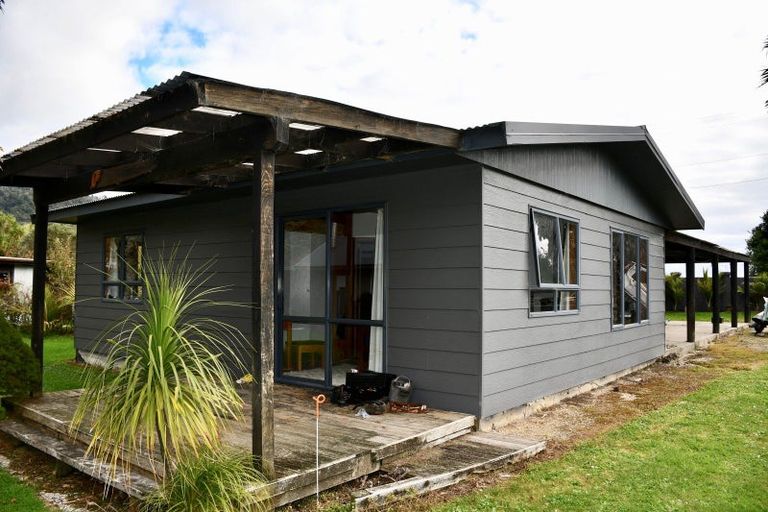 Photo of property in 21 Glasseye Drive, Little Wanganui, Karamea, 7893