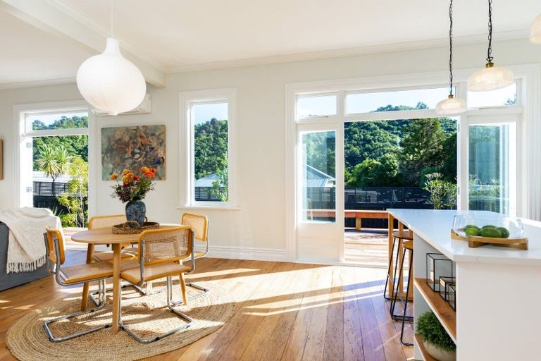 Photo of property in 95b Waikawa Road, Picton, 7220