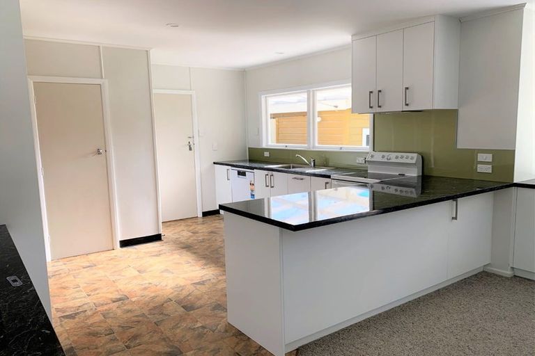 Photo of property in 8 Clifford Road, Wakefield, 7025