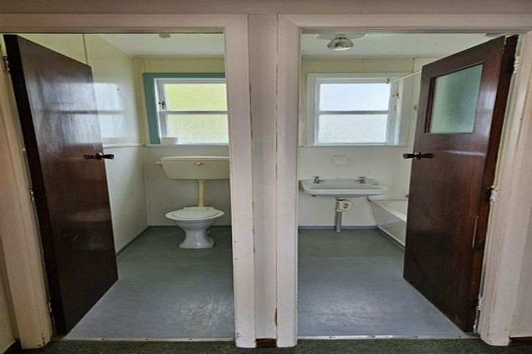 Photo of property in 6 Freyberg Terrace, Waipukurau, 4200