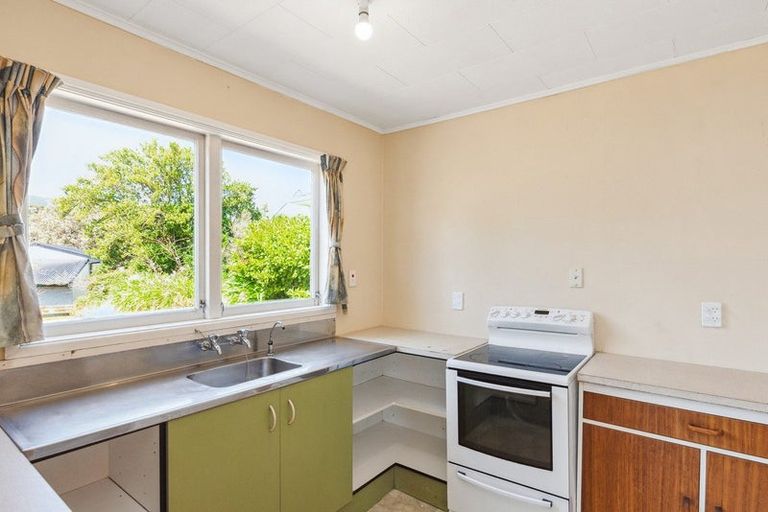 Photo of property in 7b Nola Avenue, Raumati Beach, Paraparaumu, 5032