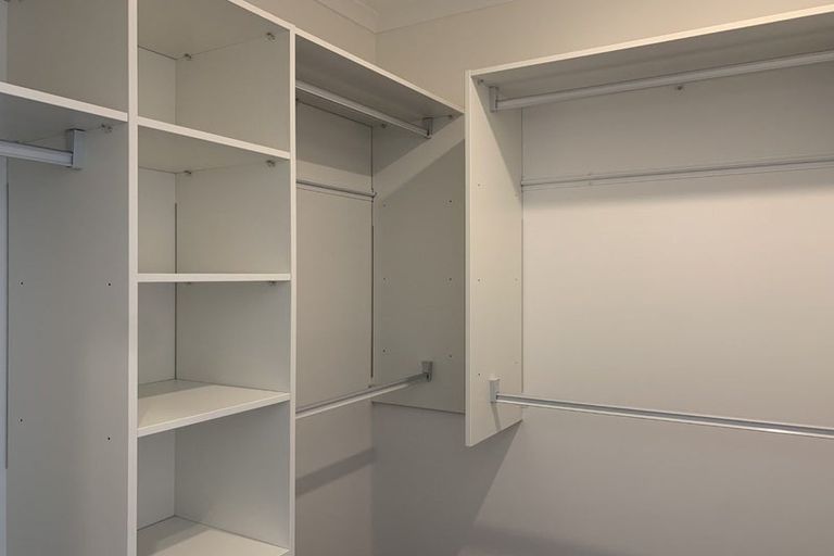 Photo of property in 18 Hema Road, Hobsonville, Auckland, 0616