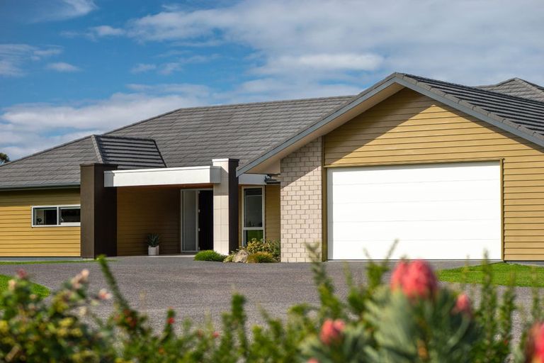 Photo of property in 15 Magnolia Tree Way, Kerikeri, 0294