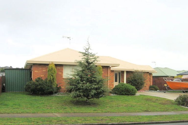 Photo of property in 2 Wembley Close, Nawton, Hamilton, 3200