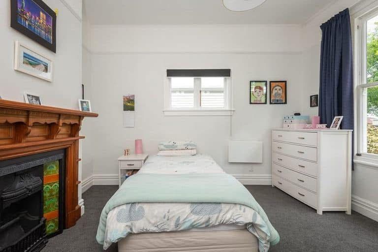 Photo of property in 17 Oxley Avenue, St Albans, Christchurch, 8014