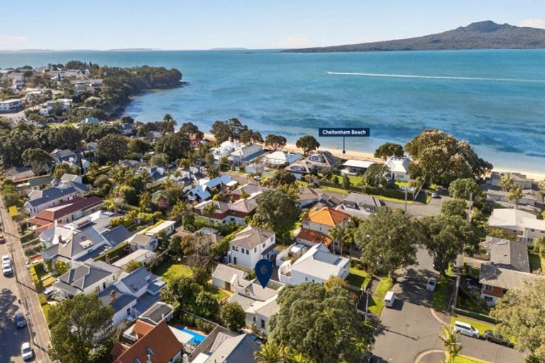 Photo of property in 5 Matai Road, Devonport, Auckland, 0624