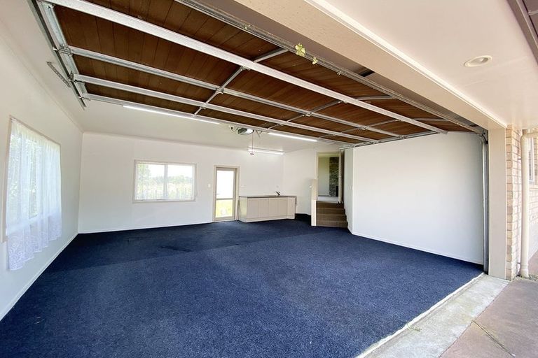 Photo of property in 67 Old Barn Road, Opaheke, Papakura, 2584