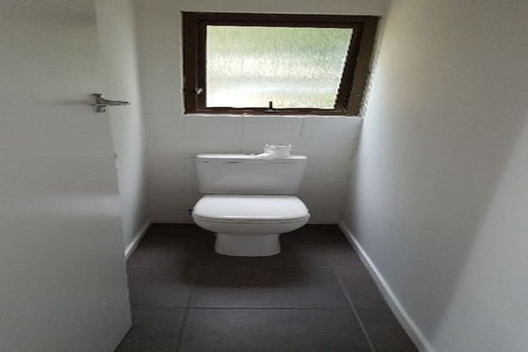 Photo of property in 3 Tudor Place, Mairangi Bay, Auckland, 0630