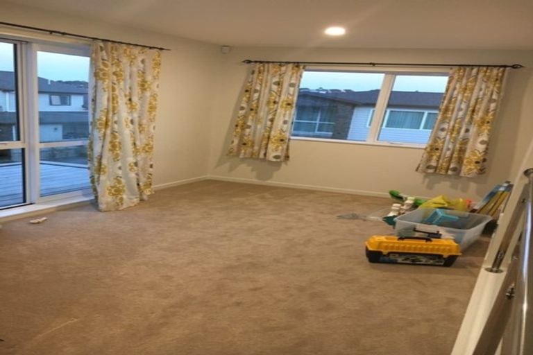 Photo of property in 41 Remuremu Street, Long Bay, Auckland, 0630