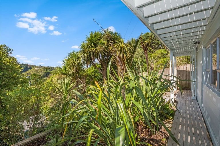 Photo of property in 57 Gordon Road, Plimmerton, Porirua, 5026