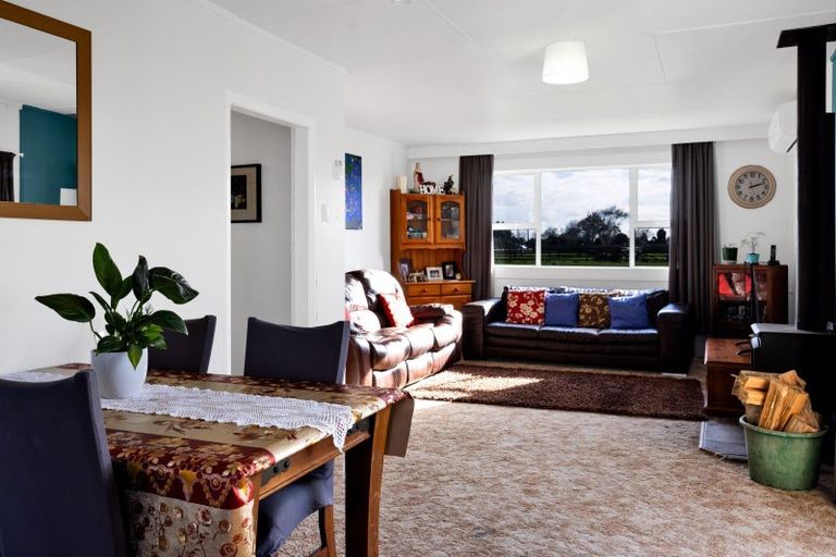 Photo of property in 84 Mawhitiwhiti Road, Normanby, Hawera, 4675