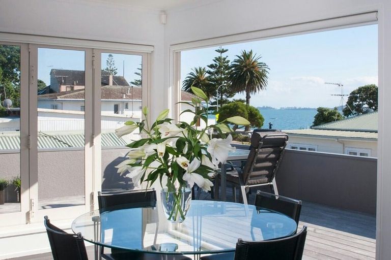 Photo of property in 2/21 The Esplanade, Eastern Beach, Auckland, 2012