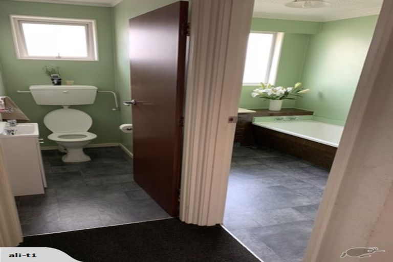 Photo of property in 39 Lauder Crescent, Heidelberg, Invercargill, 9812