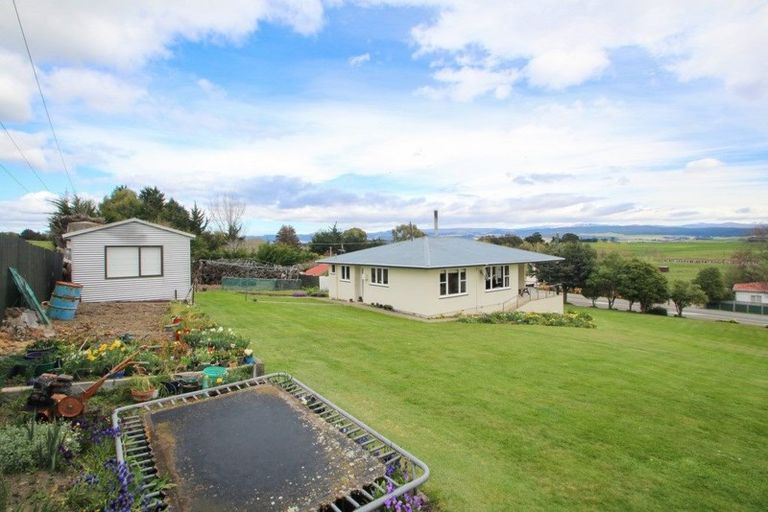 Photo of property in 25 Main Road, Maheno, Oamaru, 9495