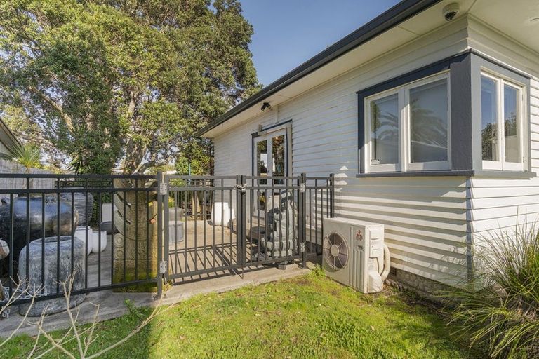 Photo of property in 1 Monk Street, Whitianga, 3510