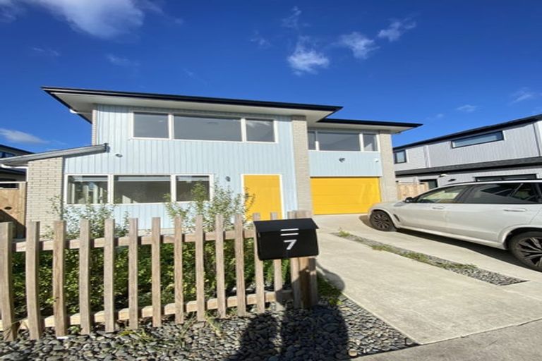 Photo of property in 7 Myland Drive, Hobsonville, Auckland, 0616