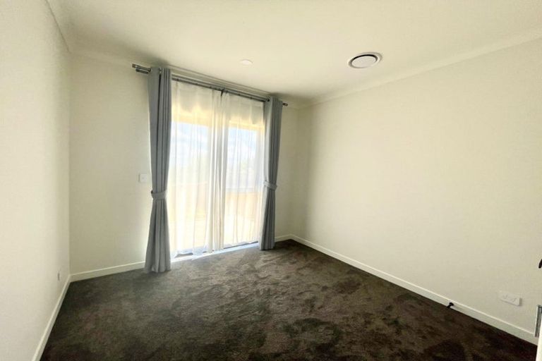 Photo of property in 2e Matatahi Road, Flat Bush, Auckland, 2019