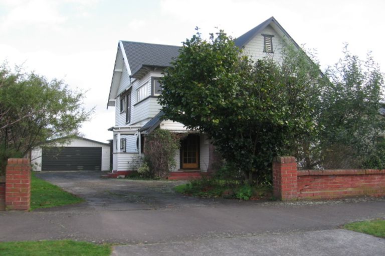 Photo of property in 22 Mere Mere Avenue, Palmerston North, 4414