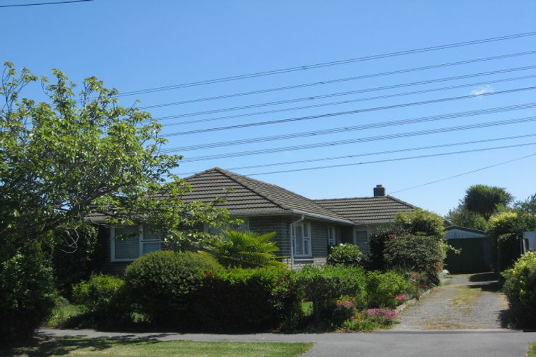 Photo of property in 17 Midhurst Street, Bishopdale, Christchurch, 8053