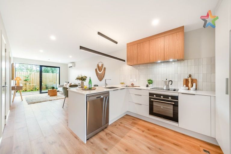 Photo of property in 273b Naenae Road, Naenae, Lower Hutt, 5011