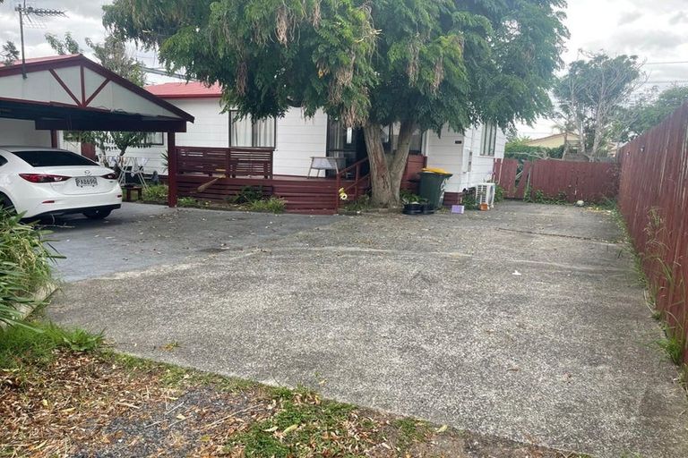 Photo of property in 1/62 Cambridge Terrace, Papatoetoe, Auckland, 2025