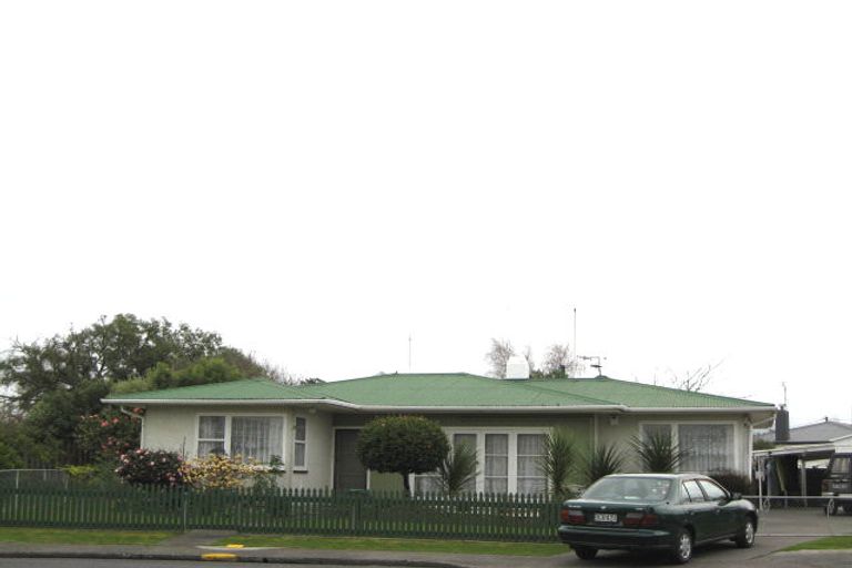 Photo of property in 811 Oxford Street, Saint Leonards, Hastings, 4120