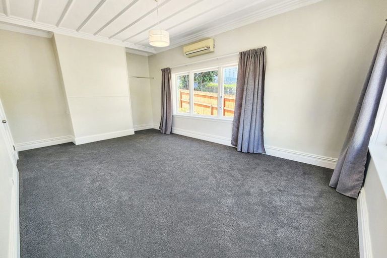 Photo of property in 1 Clyde Road, Bluff Hill, Napier, 4110