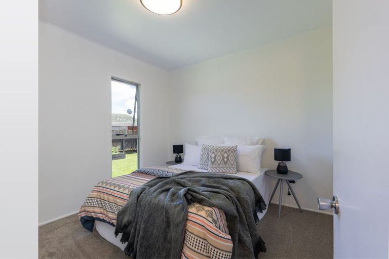 Photo of property in 463b Great South Road, Opaheke, Papakura, 2113