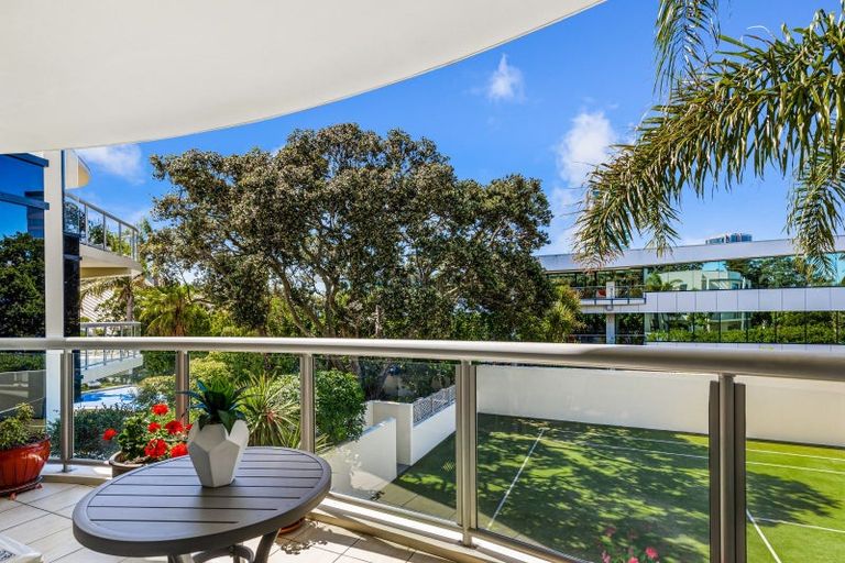 Photo of property in 26/4e Collins Street, Takapuna, Auckland, 0622